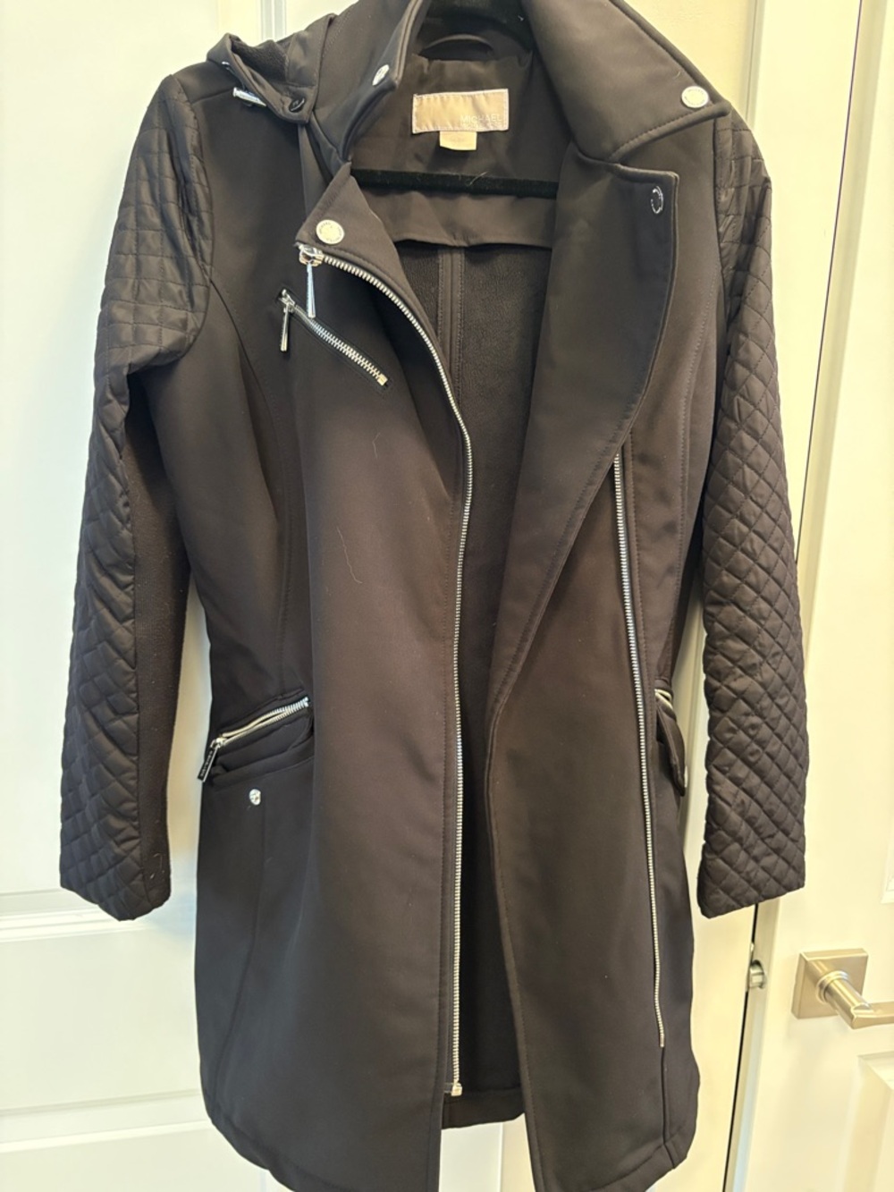 MICHAEL Michael Kors Black Quilted-Sleeve Trench Coat with Silver Zippers